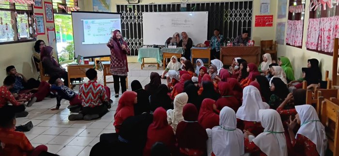 DPMPPA Kota Jambi Berikan Sosialisasi Anti-Bullying pada Kegiatan MATAMUDA di MTsN 6 Kota Jambi