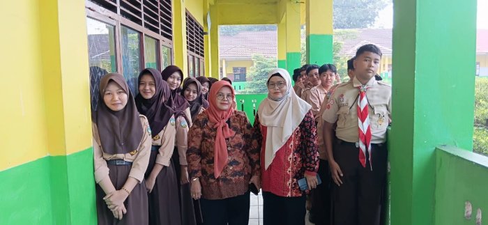Simulasi Tes Kemampuan Akademik (TKA) Hari Pertama MTsN 6 Kota Jambi Berjalan Lancar di Labor TIK Simulasi Tes Kemampuan Akademik (TKA) Hari Pertama MTsN 6 Kota Jambi Berjalan Lancar di Labor TIK