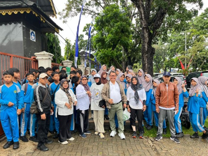 MTsN 6 Kota Jambi Ikuti Jalan Santai Kerukunan Umat Beragama